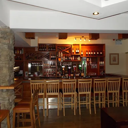Bed & Breakfast The Connaught 3*